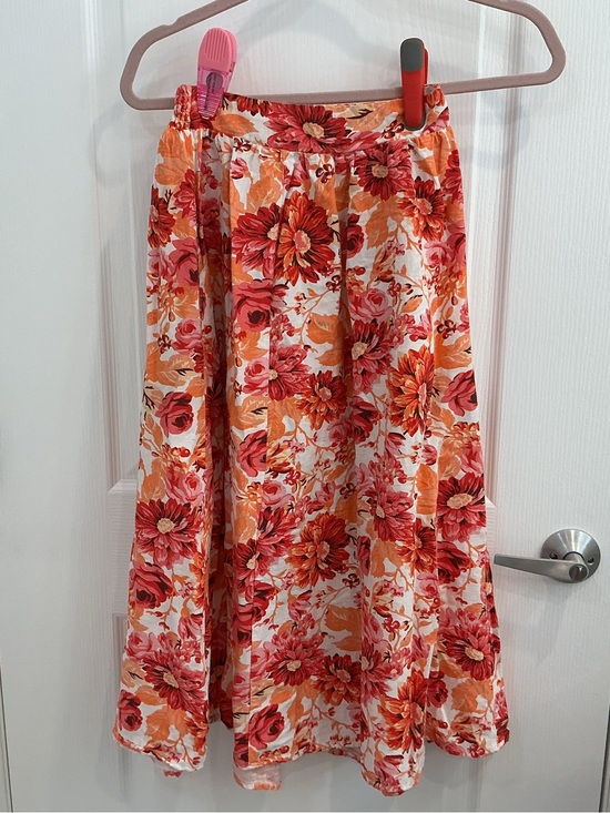 Japna Dresses & Skirts - Japna Floral Circle Skirt in Red, Orange & Cream